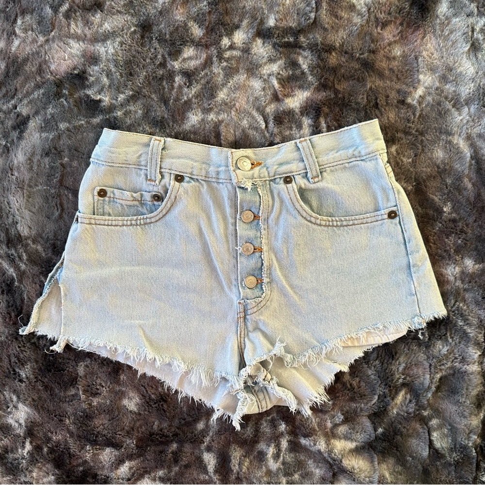 Levi’s 501 Light Wash Jean Shorts